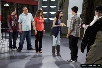 normal_selena-gomez-006 - Wizards Of Waverly Place - Wizards Exposed - Promotional Stills