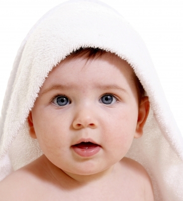 Sweet_Baby_Face_Under_Towel_1