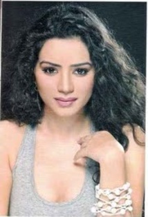 10 - DILL MILL GAYYE SUKIRTI KANDPAL AKKA RIDDHIMA 2 PICTURE GALLERY