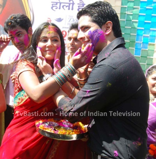 Hina_Khan_and_Karan_Mehra_1