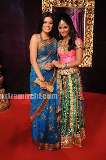 Pooja-Gor-Hina-Khan