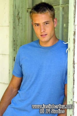 Justin Hartley (9)