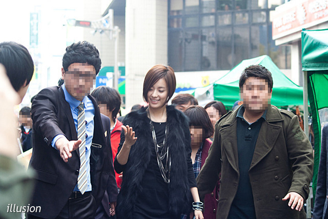101105viki010