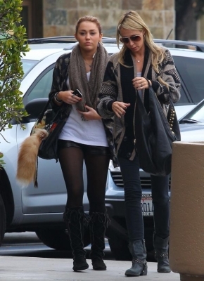 normal_miley-cyrus-country-strong_(9) - 0-0 Miley out to breakfast with Mommy Tish in LA