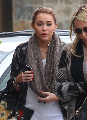 normal_miley-cyrus-country-strong_(10) - 0-0 Miley out to breakfast with Mommy Tish in LA