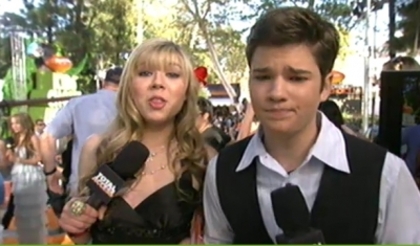 normal_02 - 0-0 Kids Choice Awards Interview Cam