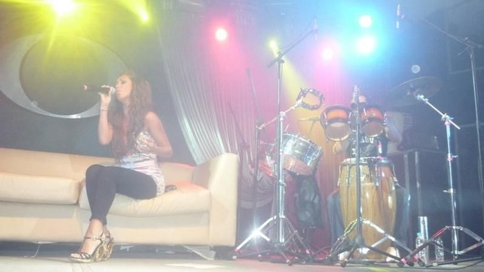 032 - 00 Any show Acustico