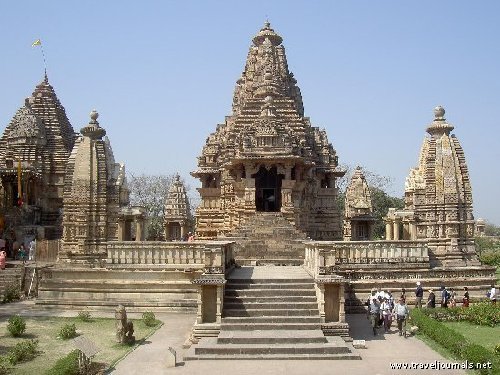 9439-karma-sutra-temple-khajuraho-india - India