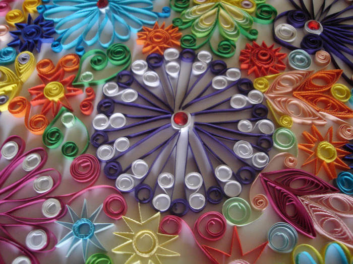 16 - tehnica rularii hartiei -  quilling