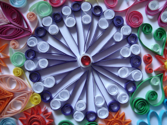 17 - tehnica rularii hartiei -  quilling