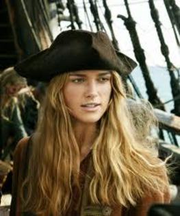 images (22) - piratii din caraibe