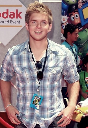 Chris Brochu - Chris Brochu