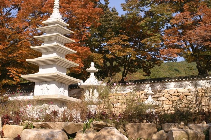 Korea-Buddhist_temple-01 - Coreea