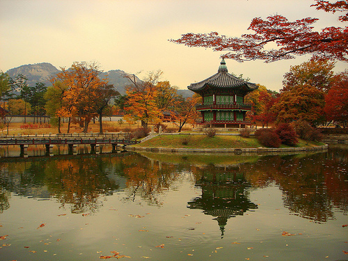 Korean-Palace-Garden - Coreea