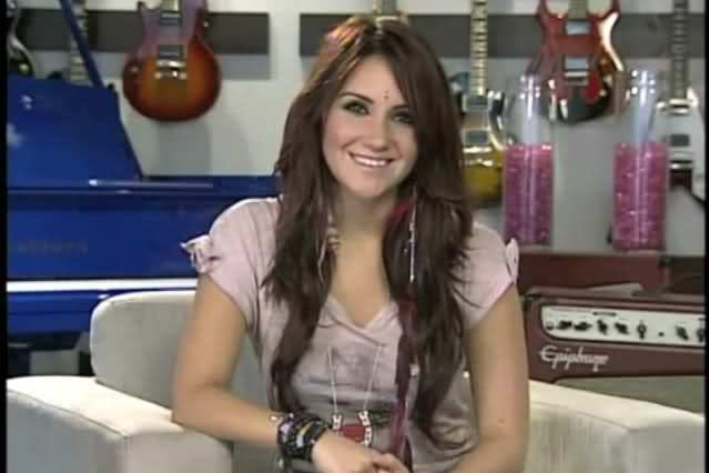 259hiyp - dulce maria 2