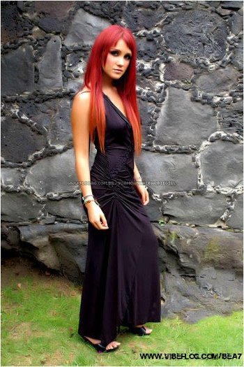 10746602 - dulce maria 2