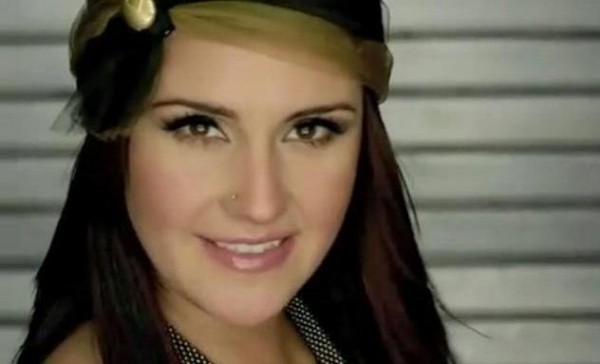 60613278 - dulce maria 2