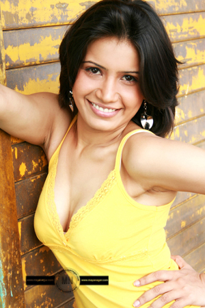 25496739_MTLQIQPJS - Priya Ahuja