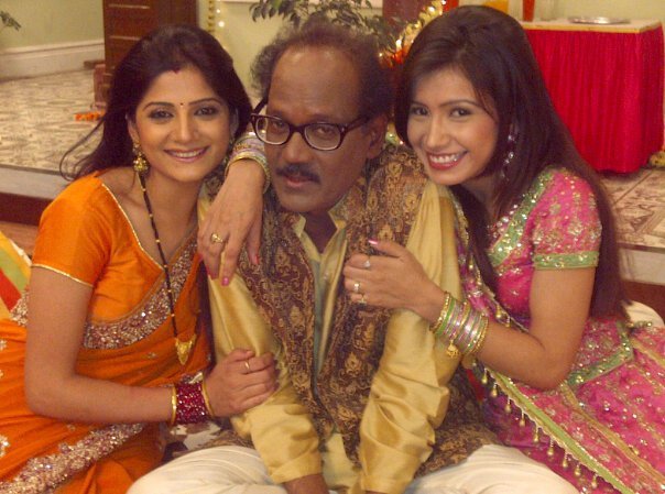 190074_212294872121074_121064341244128_1015860_5934779_n - Priya Ahuja