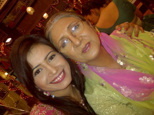 200367_212294788787749_121064341244128_1015854_8235781_n - Priya Ahuja