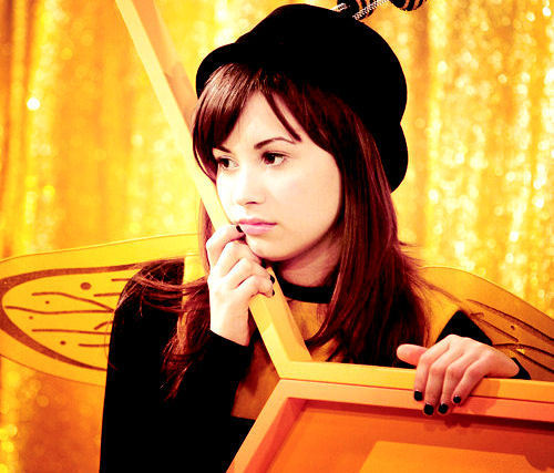 36936424_GHYUBUBQW - xxDemi Lovatoxx