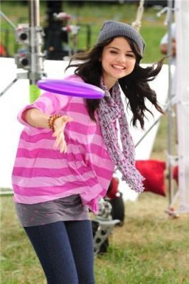 34241364_JHRTQUCGD - xxSelena Gomezxx