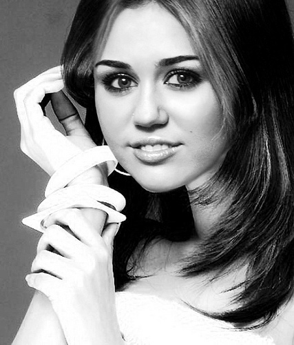 5232845209_27687f0cd1 - Miley Cyrus Manips