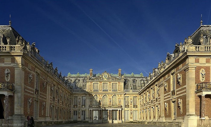 800px-versailles_palace - Franta