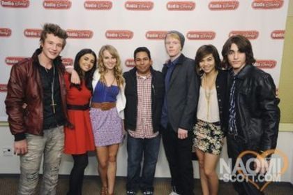 36926206_XCRLOLQGE - Lemonade mouth