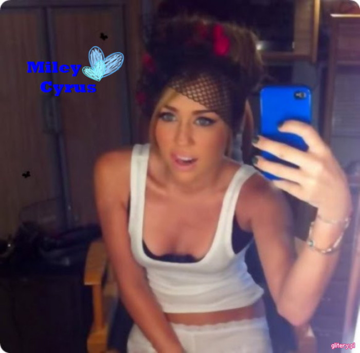 0094451949 - X_Glittery_X