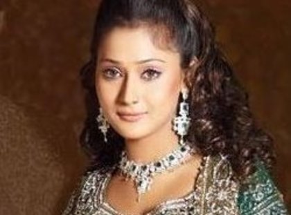 32525056_ZUTFBQEBM - xxSara Khan-Sadhnaxx