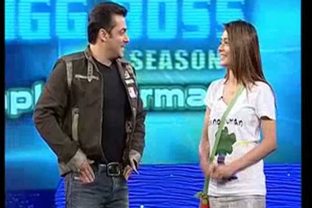 33272963_MVVQCDDOA - xxSara Khan-Sadhnaxx