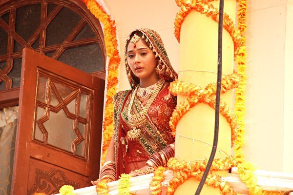 33685714_BUBHUUYVR - xxSara Khan-Sadhnaxx