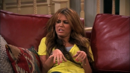 normal_13_Wherever_I_Go_(HD)_1741