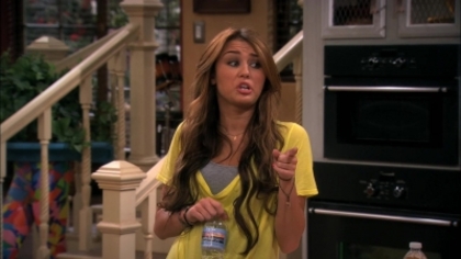 normal_13_Wherever_I_Go_(HD)_1863