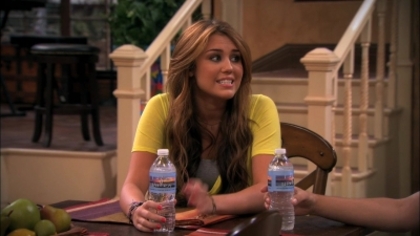 normal_13_Wherever_I_Go_(HD)_1886