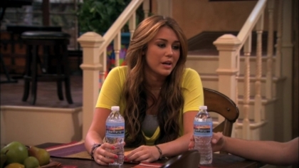 normal_13_Wherever_I_Go_(HD)_1887