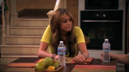 normal_13_Wherever_I_Go_(HD)_1906