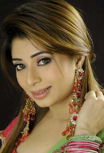 TV-Actress-Malini-Kapoor-Photo-001