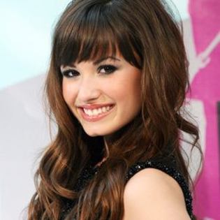 Demi_Lovato - cea mai frumoasa vedeta disney