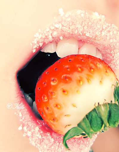 Strawberry_Candy_Lips_by_itsKelis - Buze1