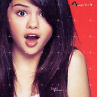 34777783_JBIQUUTOF - Selena Gomez Glittery