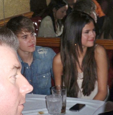  - 2011 Justin And Selena Gomez At An Ernie Halter Concert May 19th