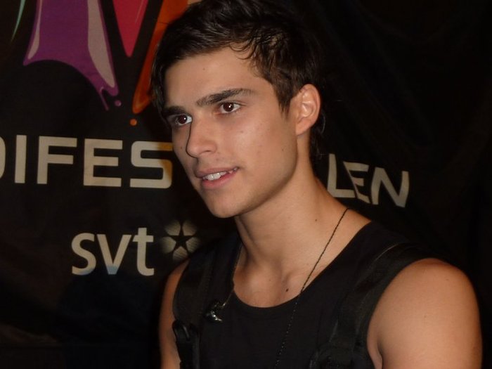 228489_10150204590800209_322432935208_6942863_7272789_n - Eric Saade