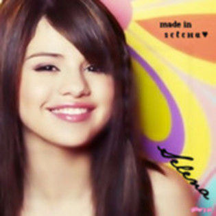 37333619_ALGXQZIHQ - Selena Gomez Glittery