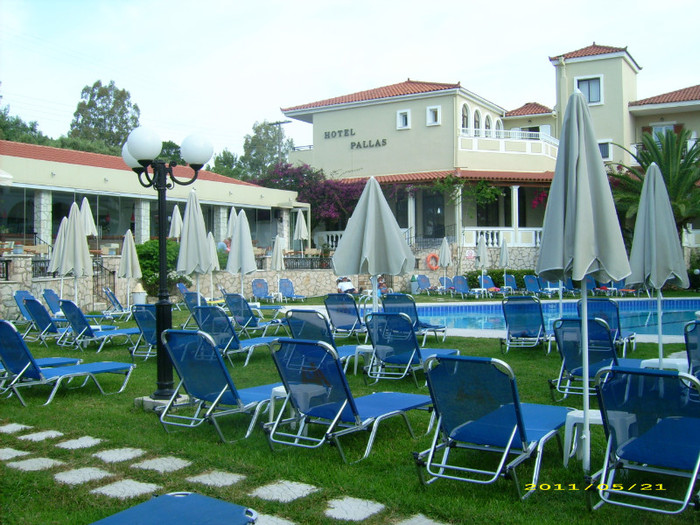DSCI8305 - 2011_Zakyntos_hotel_Pallas