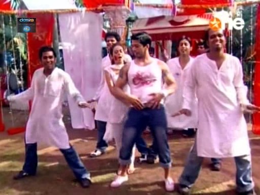 HOLY14 - DILL MILL GAYYE-HOLI