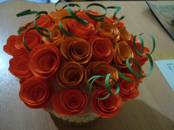 23 - tehnica rularii hartiei -  quilling