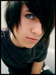 images (18) - emo