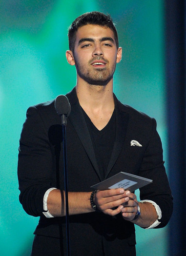 Joe+Jonas+2011+Billboard+Music+Awards+Show+BL0m4OiVXNkl